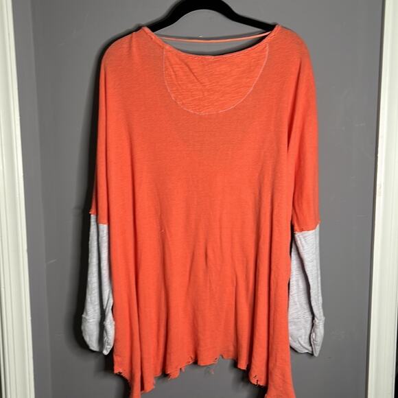 We the Free Salmon Pink and Gray Oversized Long Sleeve Henley Size Small - Picture 6 of 8